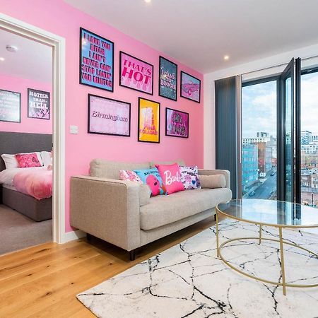 Maevela Apartments ☆ Pink Luxury Apartment With Balcony - Birmingham City Centre - 5 Min Walk From Bullring, Cube, Mailbox, New Street Station - Free Netflix & Wifi 외부 사진